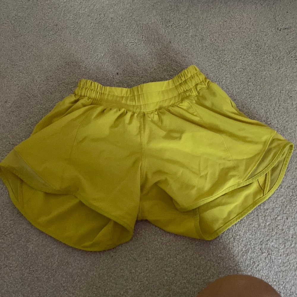 Yellow lulu lemon hotty hot shorts